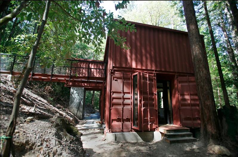 sea container homes in the mountains