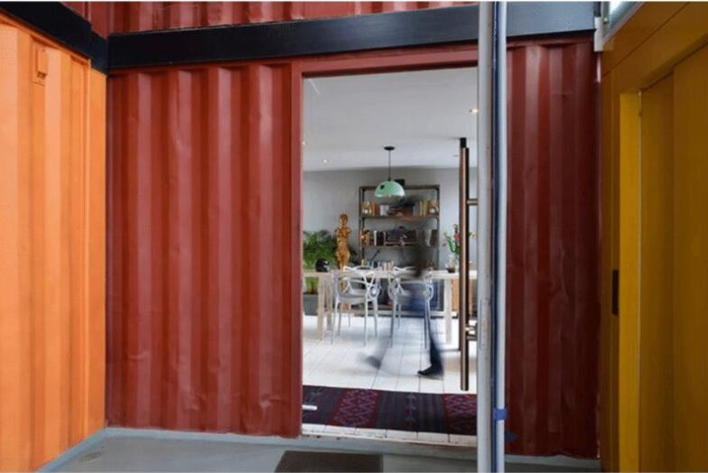 SHIPPING CONTAINER APARTMENTS