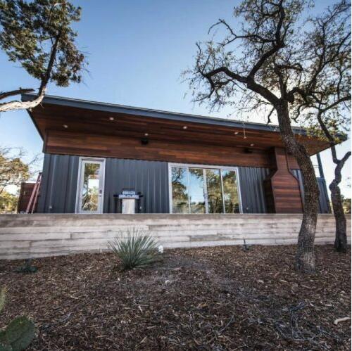 THE AUSTIN VACATION CONTAINER HOME-L