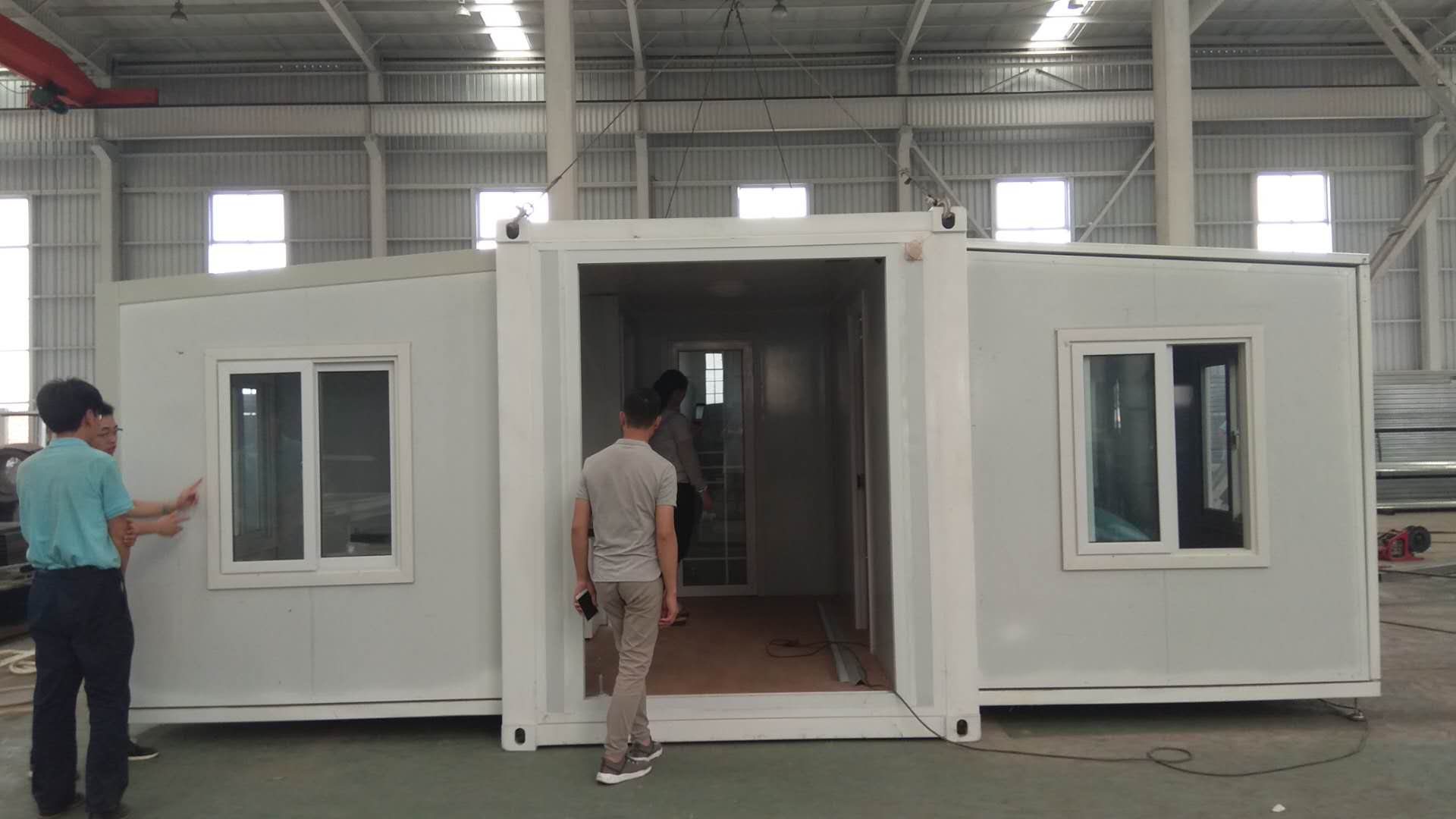 fast expandable container house-10min got a house