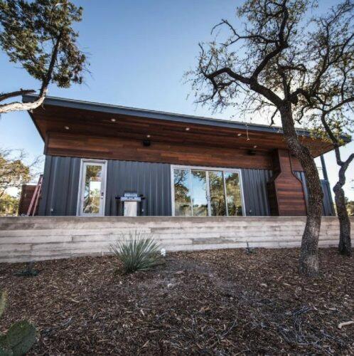 THE AUSTIN VACATION CONTAINER HOME-L